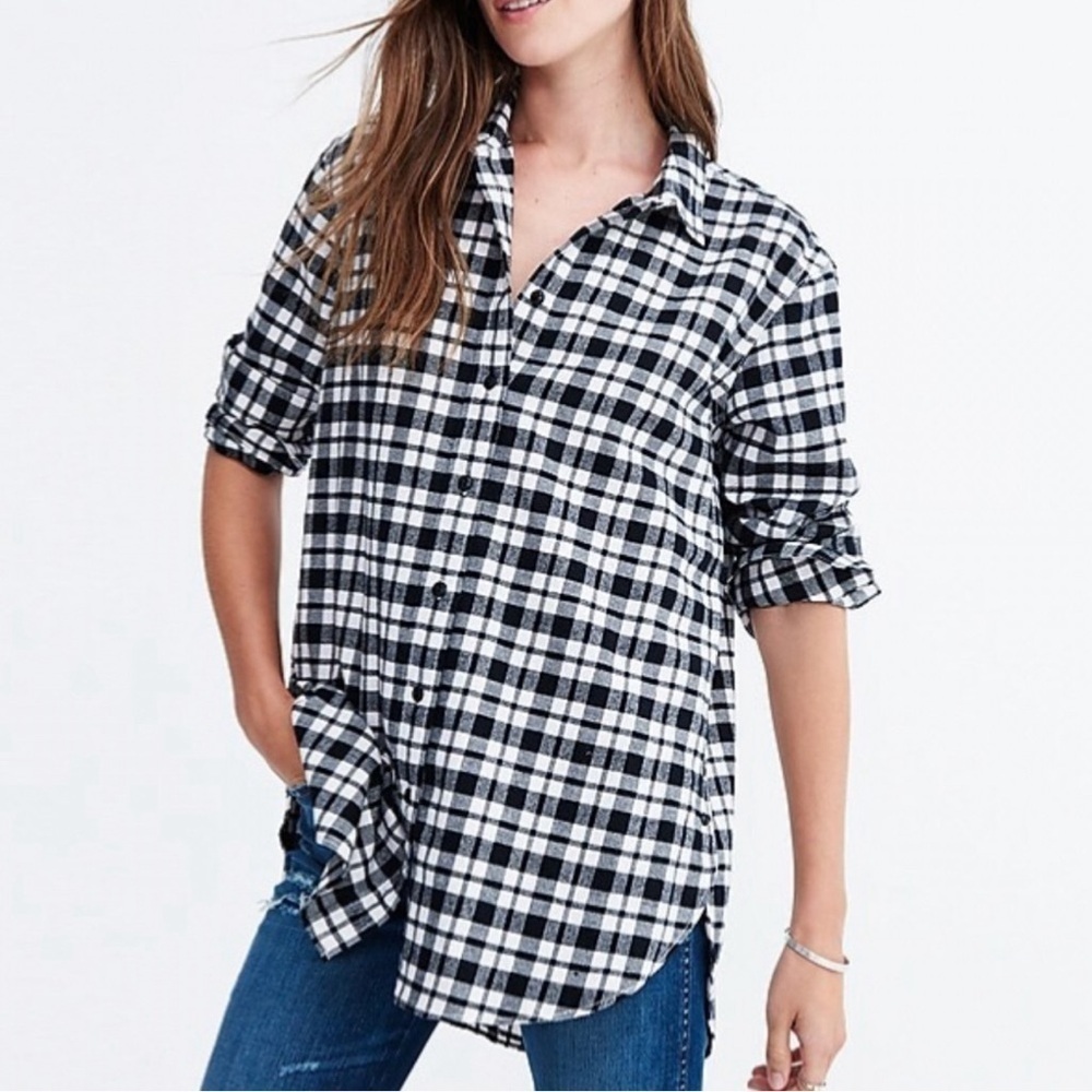 Madewell Contemporary Oversized Flannel Side-Button Shirt in Bridgeport Plaid